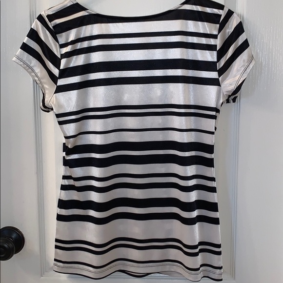 New York and Company stretch striped Jersey Knit Blouse—SZ. Small - Picture 6 of 7